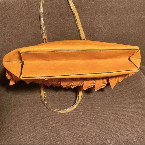 SOLD! New Boutique Vegan Leaf Layered Shopper/Handbag/Tote - Picture 6 of 7